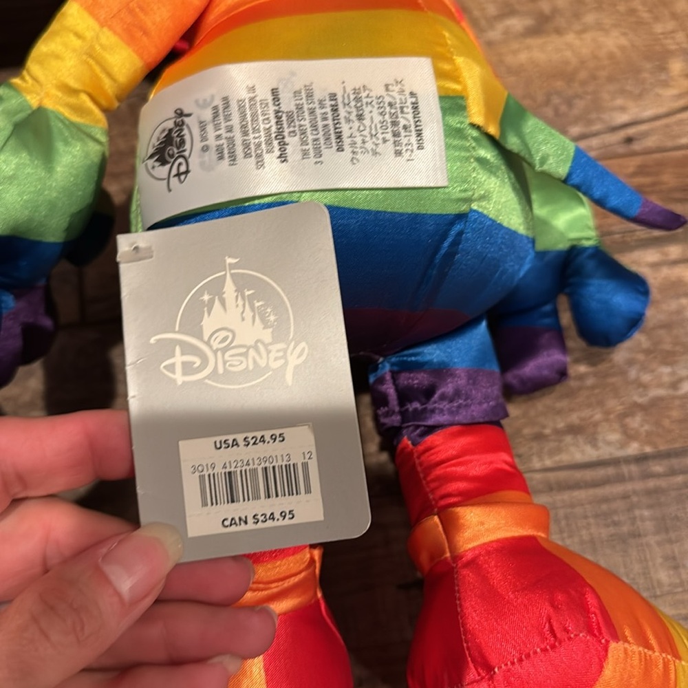 Disney Rainbow Pride Mickey and Minnie Mouse Plush Set stuffed animals NWT - Picture 4 of 4
